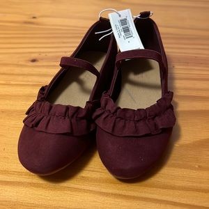 NWT Toddler Ruffled Ballet Flats, Old Navy, maroon, faux-Suade, toddler size 9